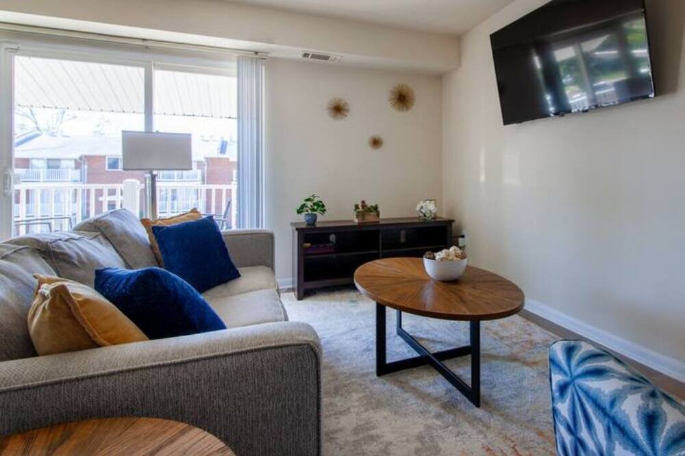Photo of Livingroom in Odenton