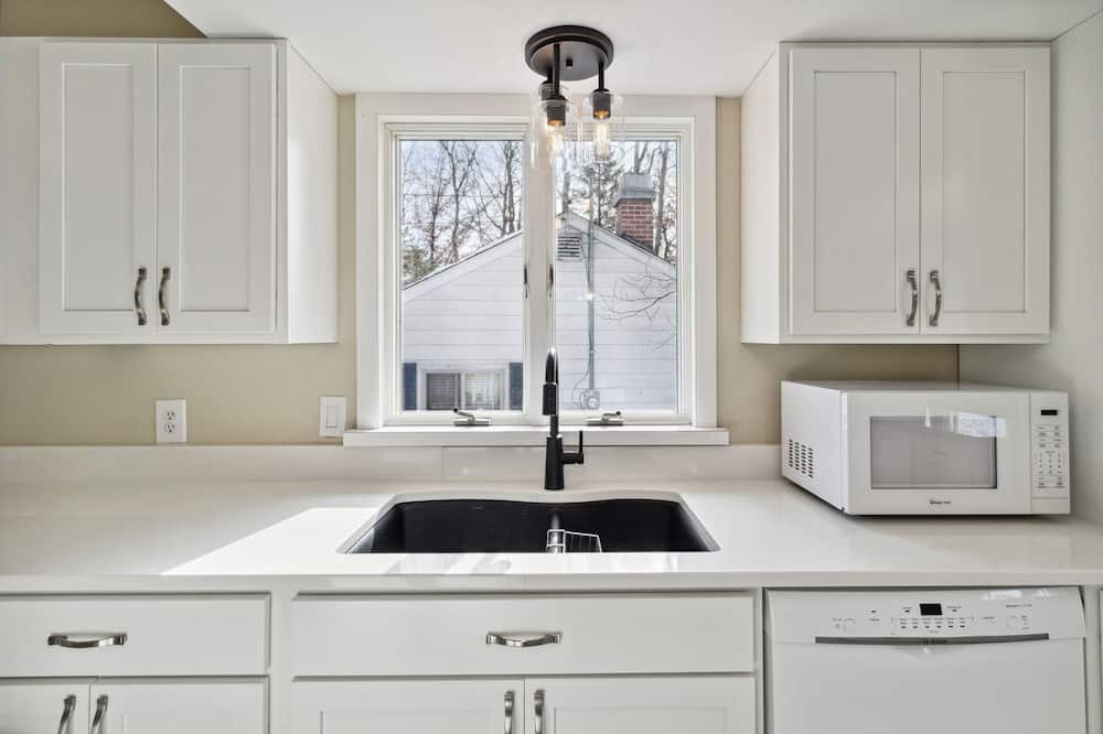 Photo of Kitchen in Farwell