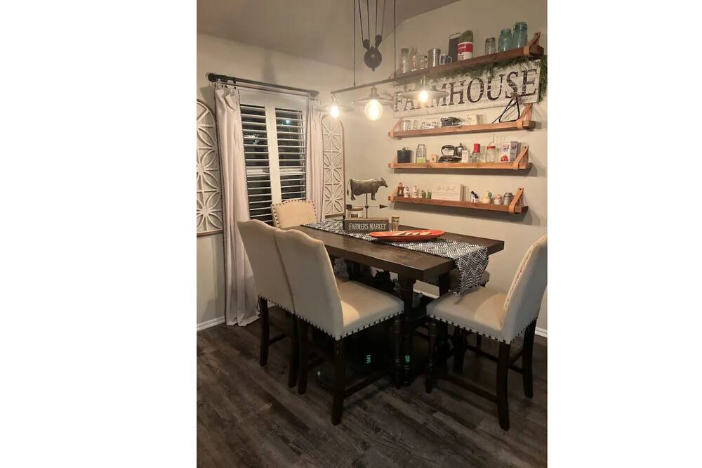 Photo of Kitchen in Noble