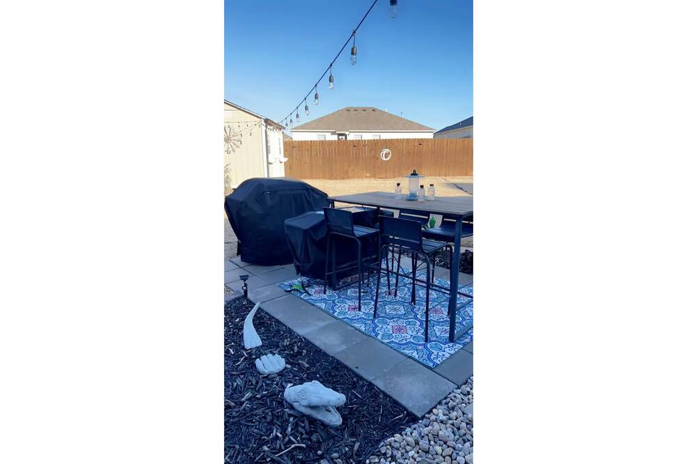 Photo of Outdoor in Noble