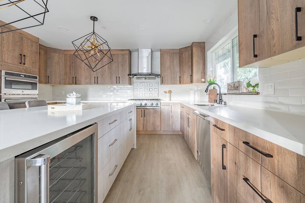 Photo of Kitchen in Haller Lake
