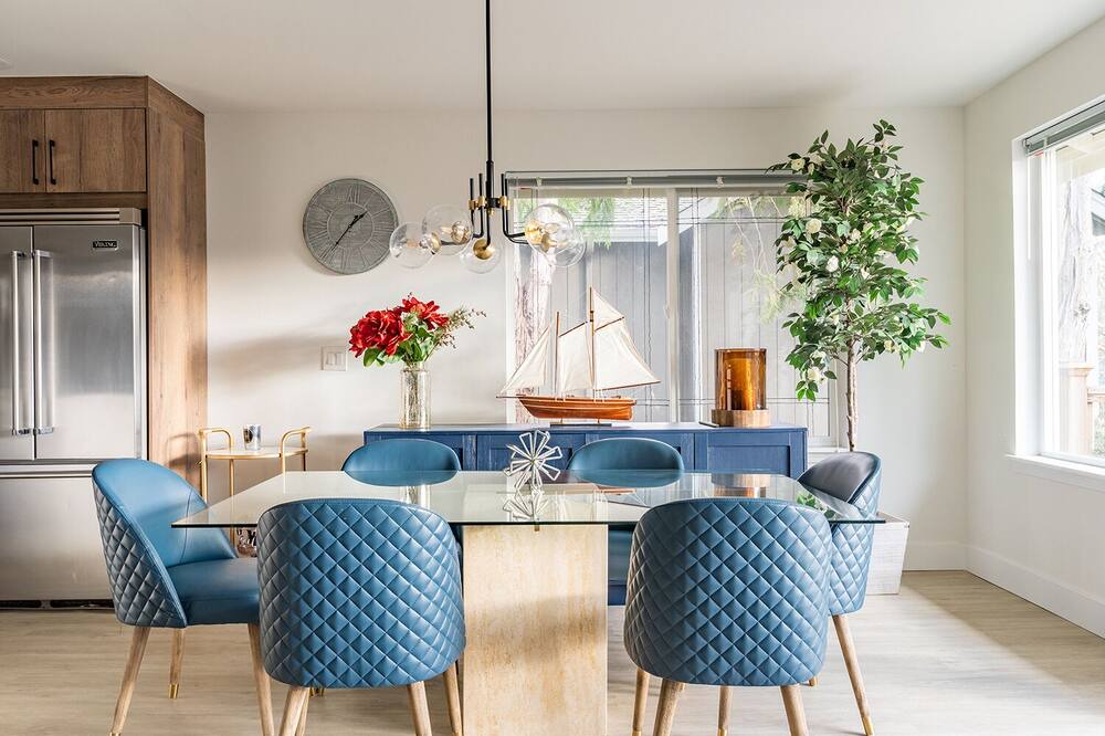 Photo of Others in Haller Lake