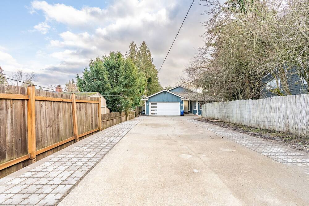 Photo of Outdoor in Haller Lake