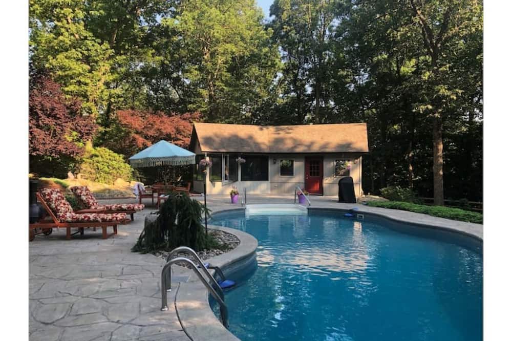 Photo of Bathroom in Fishkill