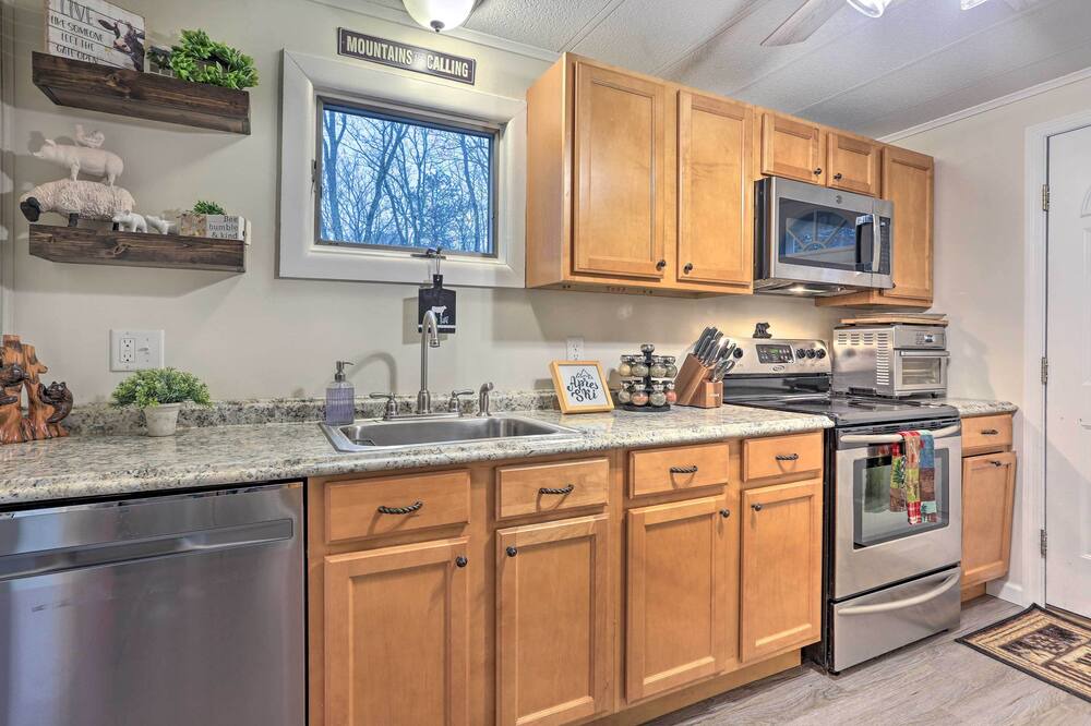 Photo of Kitchen in Lackawaxen