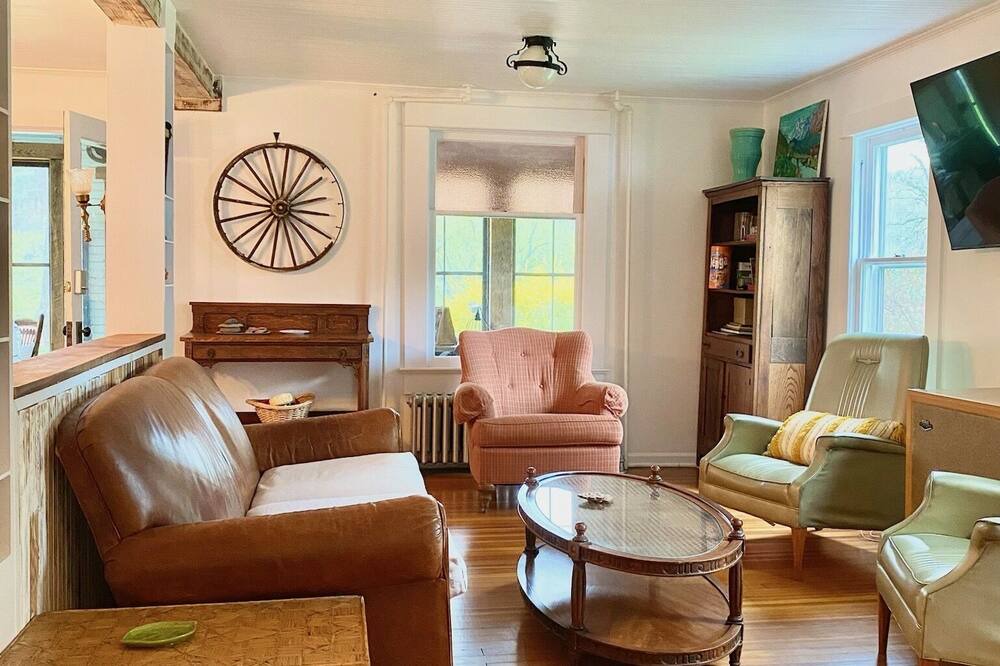 Photo of Livingroom in Fishs Eddy