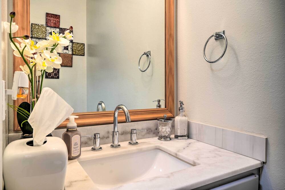 Photo of Bathroom in West San Antonio