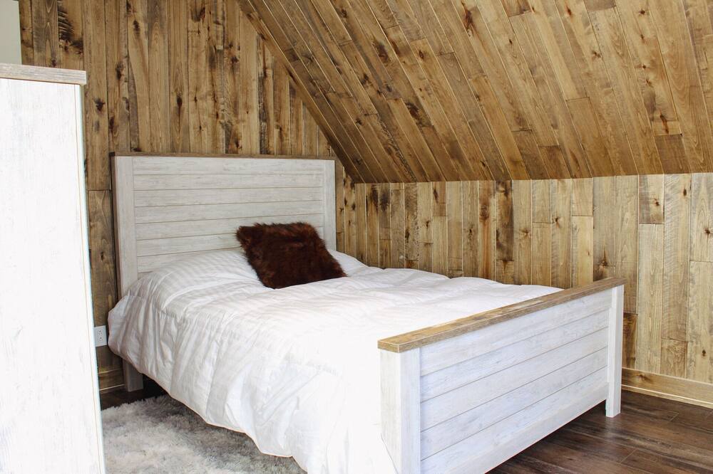 Photo of Bedroom in Saint-Michel-des-Saints