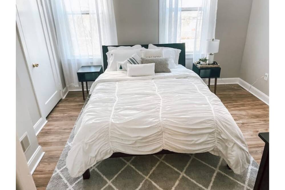 Photo of Bedroom in CUF