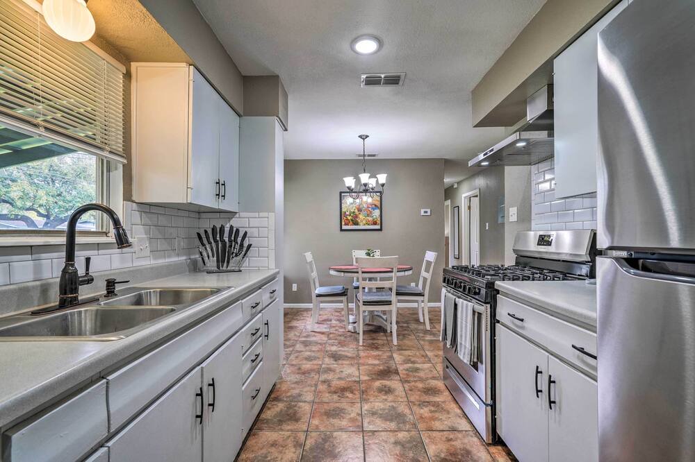 Photo of Kitchen in North San Antonio - SAT