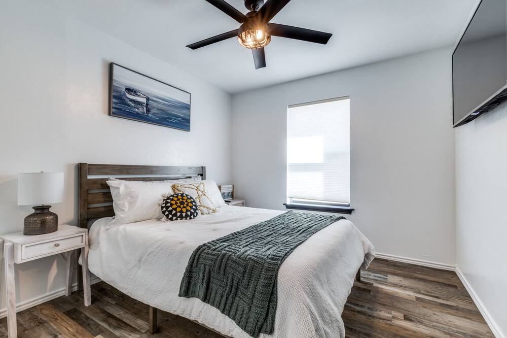 Photo of Bedroom in Kemp