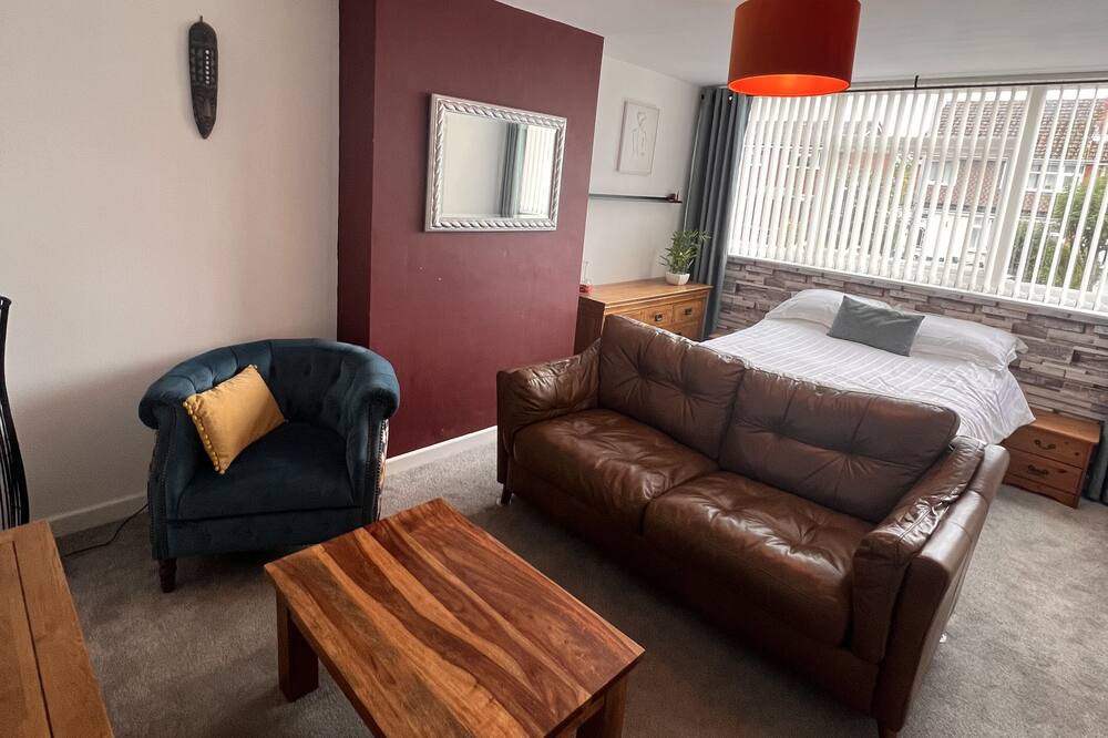 Photo of Livingroom in Lichfield