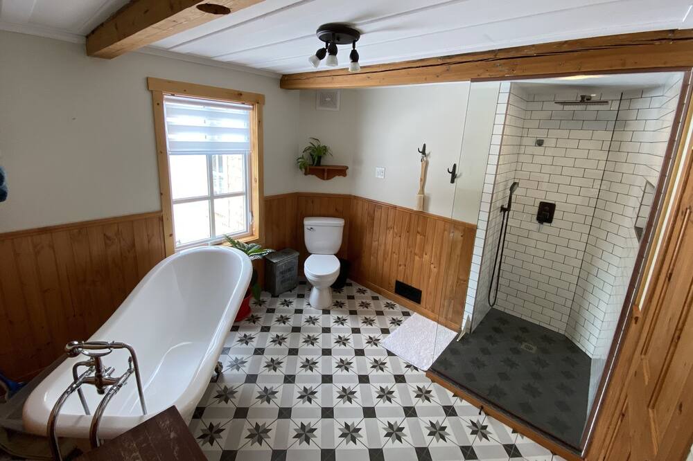 Photo of Bathroom in Le Bic