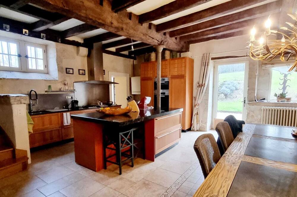 Photo of Kitchen in Leguillac-de-l'Auche