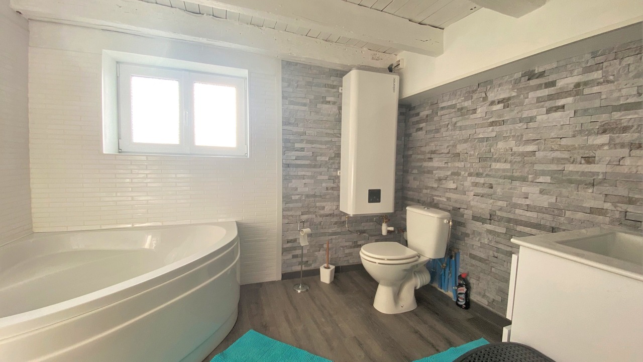 Photo of Others in Fremifontaine