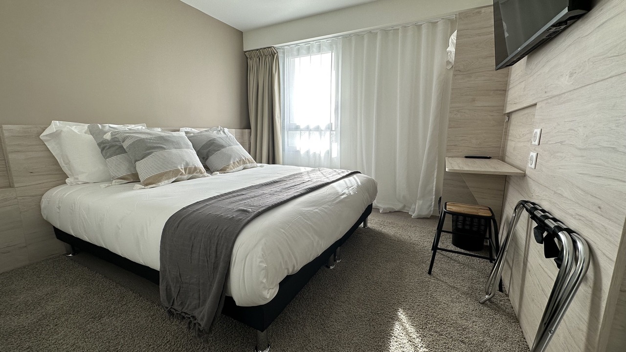 Photo of Bedroom in Chauray