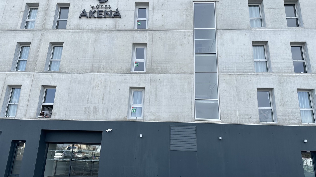 Photo of Outdoor in Chauray