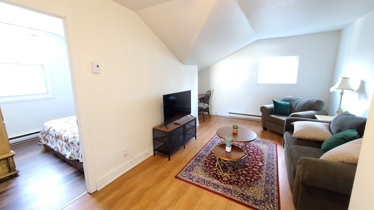 Photo of Livingroom in Laval