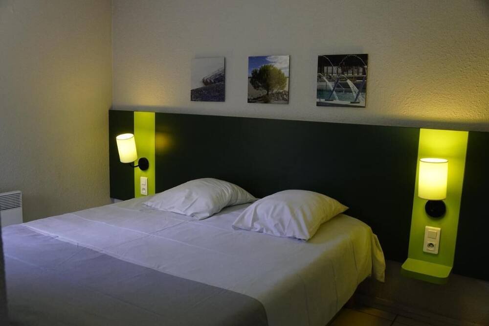 Photo of Bedroom in Casteljau