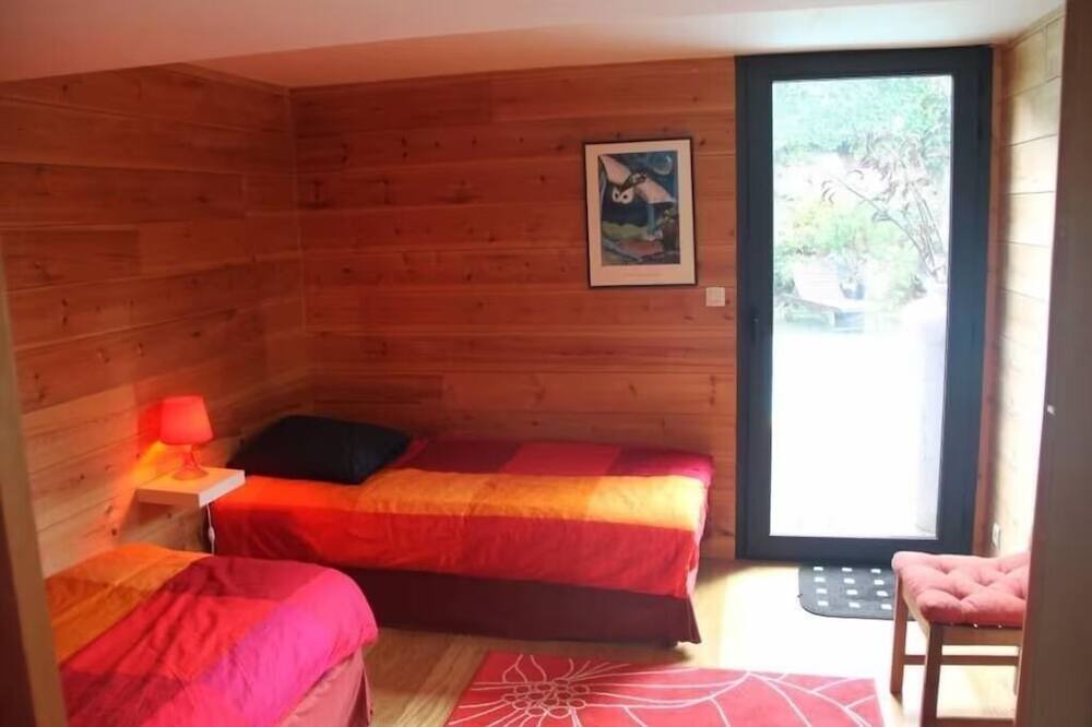 Photo of Bedroom in Plougastel-Daoulas