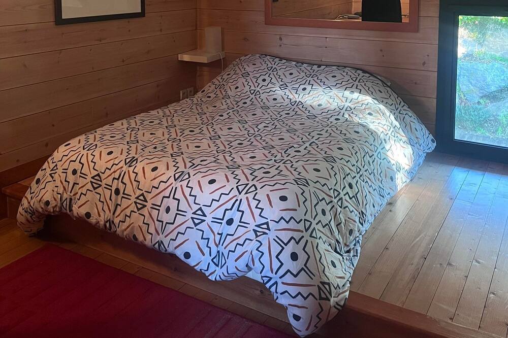 Photo of Bedroom in Plougastel-Daoulas