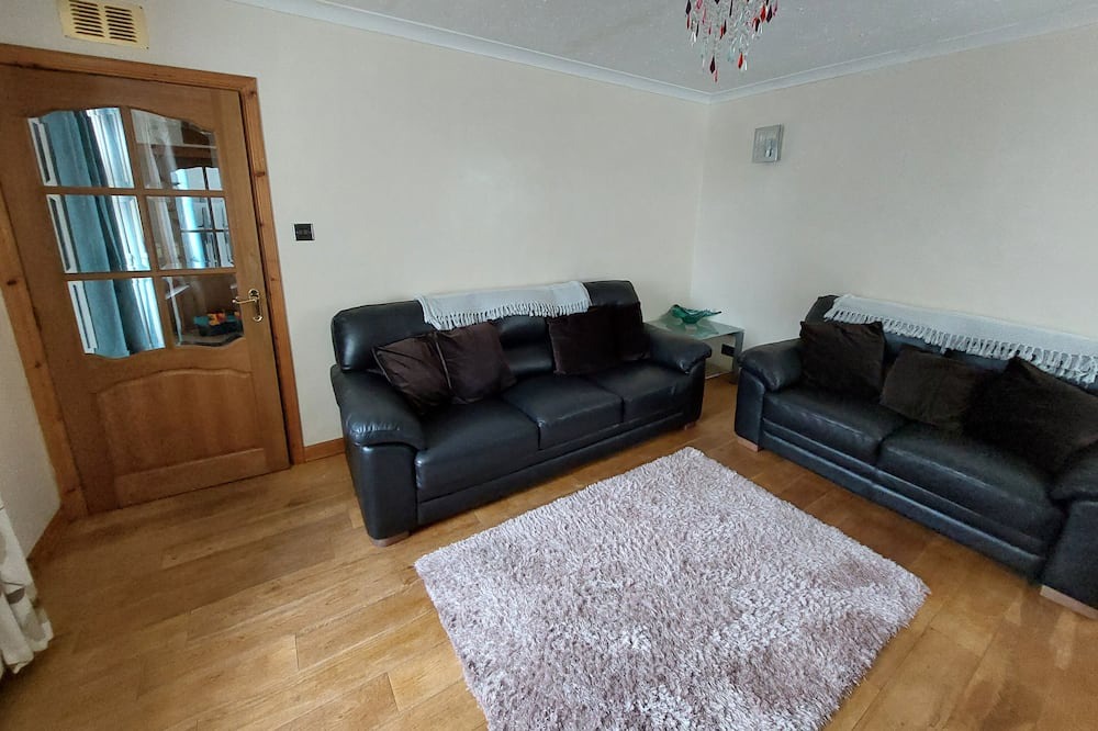 Photo of Livingroom in St Combs