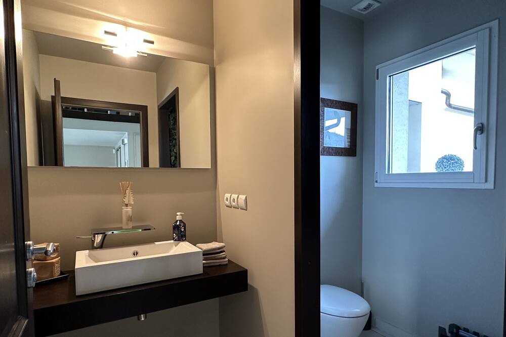Photo of Bathroom in Fillinges