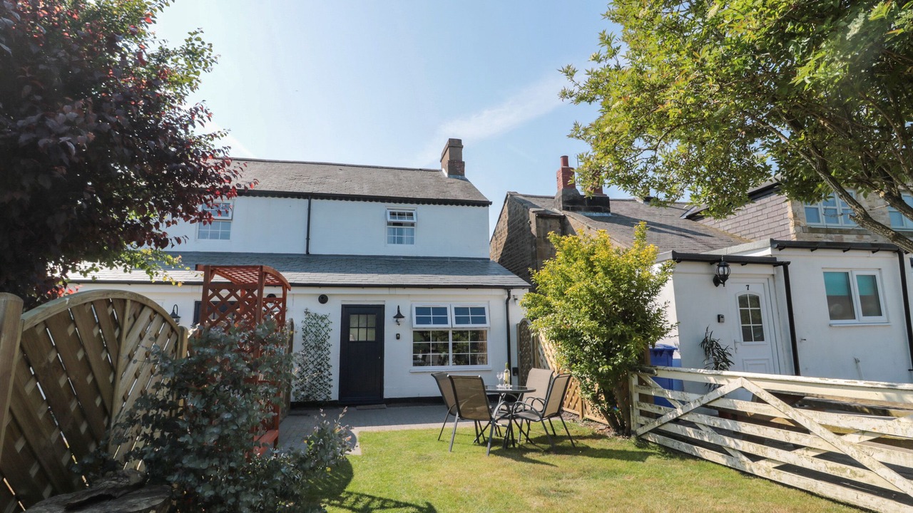 Photo of Others in Belford