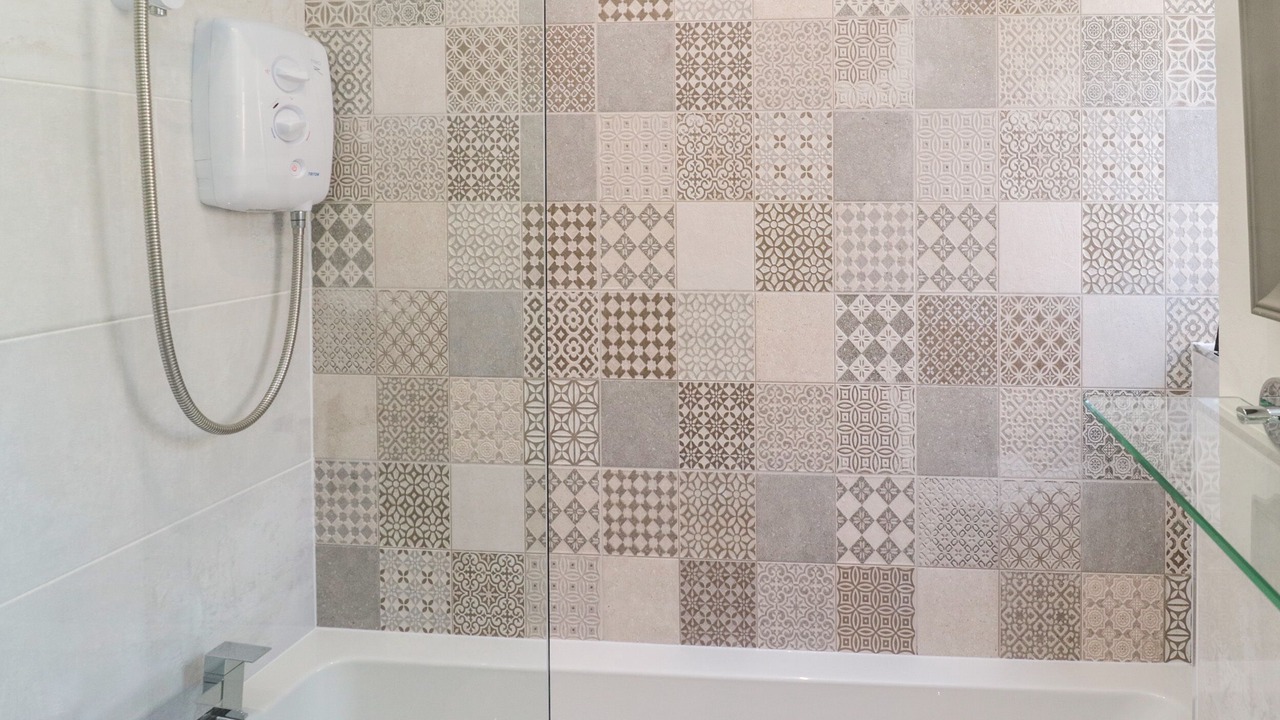 Photo of Others in Belford