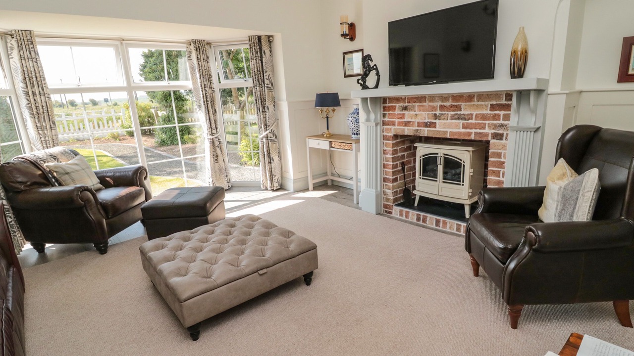 Photo of Others in Belford