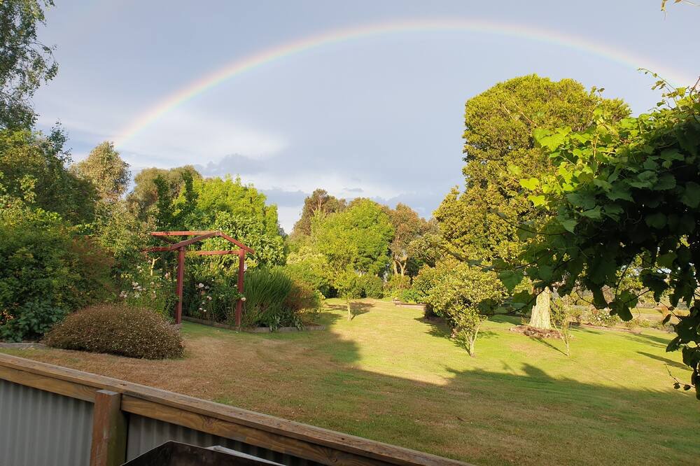 Photo of Outdoor in Bena