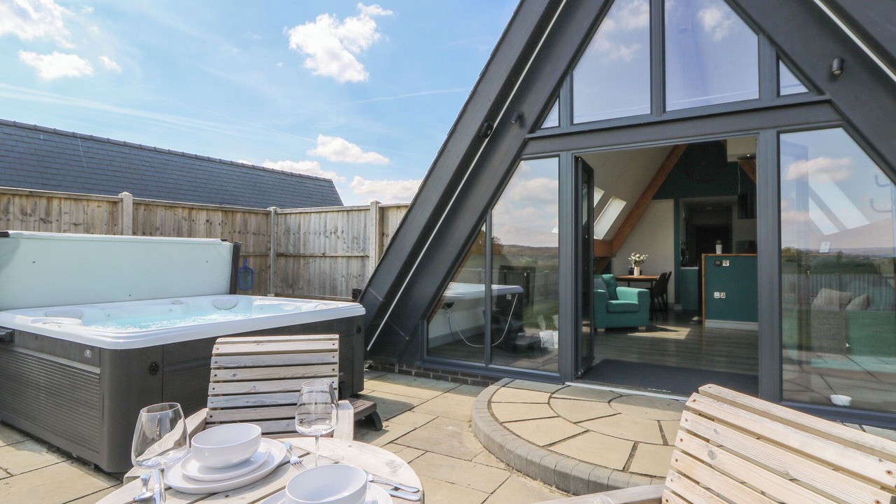 Photo of Others in Llanyre