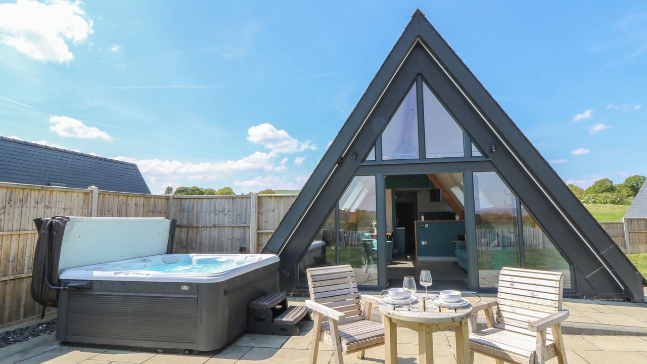 Photo of Others in Llanyre