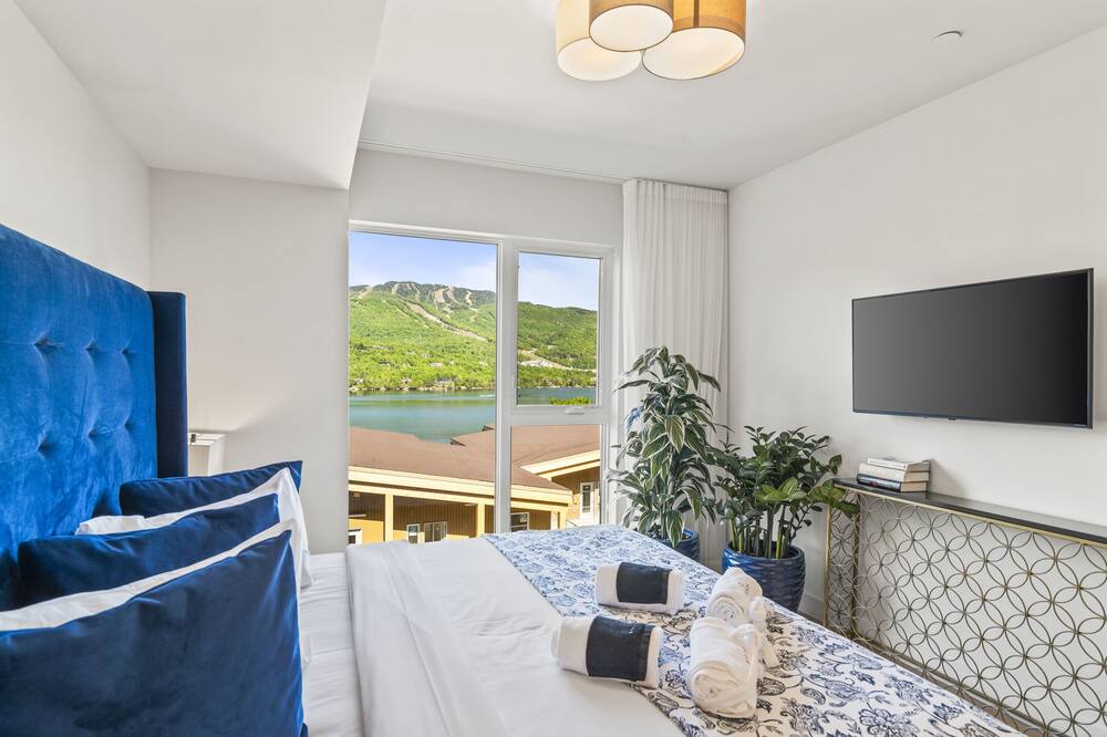 Photo of Bedroom in Mont-Tremblant