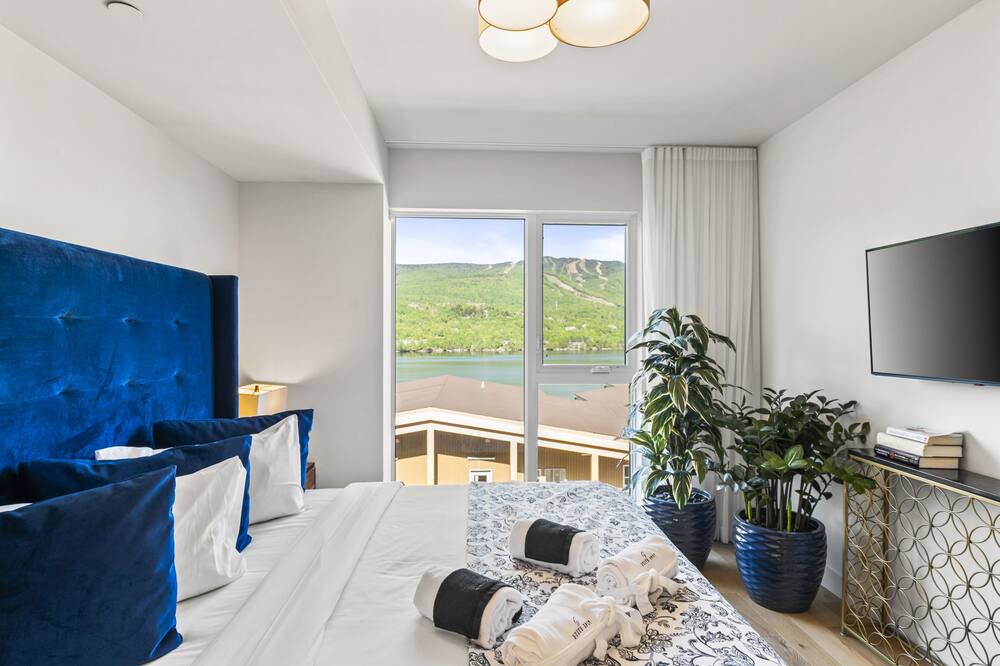 Photo of Bedroom in Mont-Tremblant