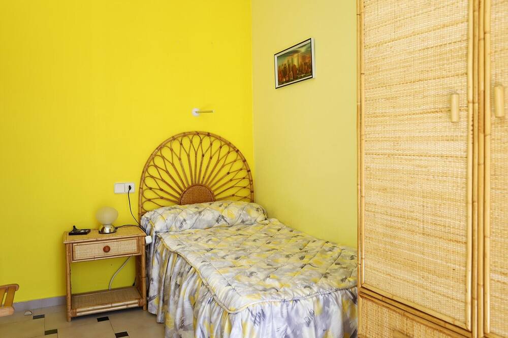 Photo of Bedroom in Torredembarra
