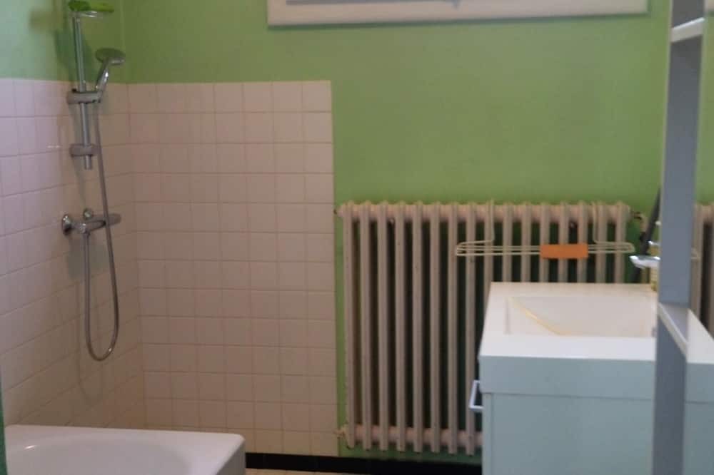 Photo of Bathroom in Onoz