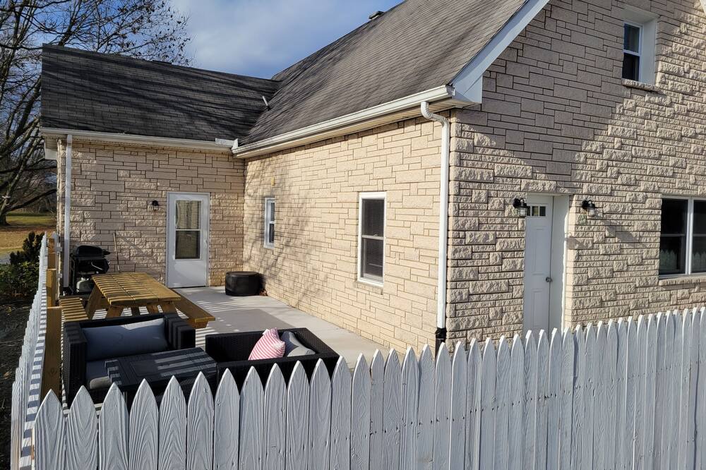 Photo of Outdoor in Palmyra
