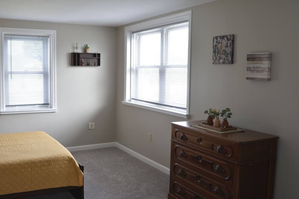 Photo of Bedroom in Palmyra