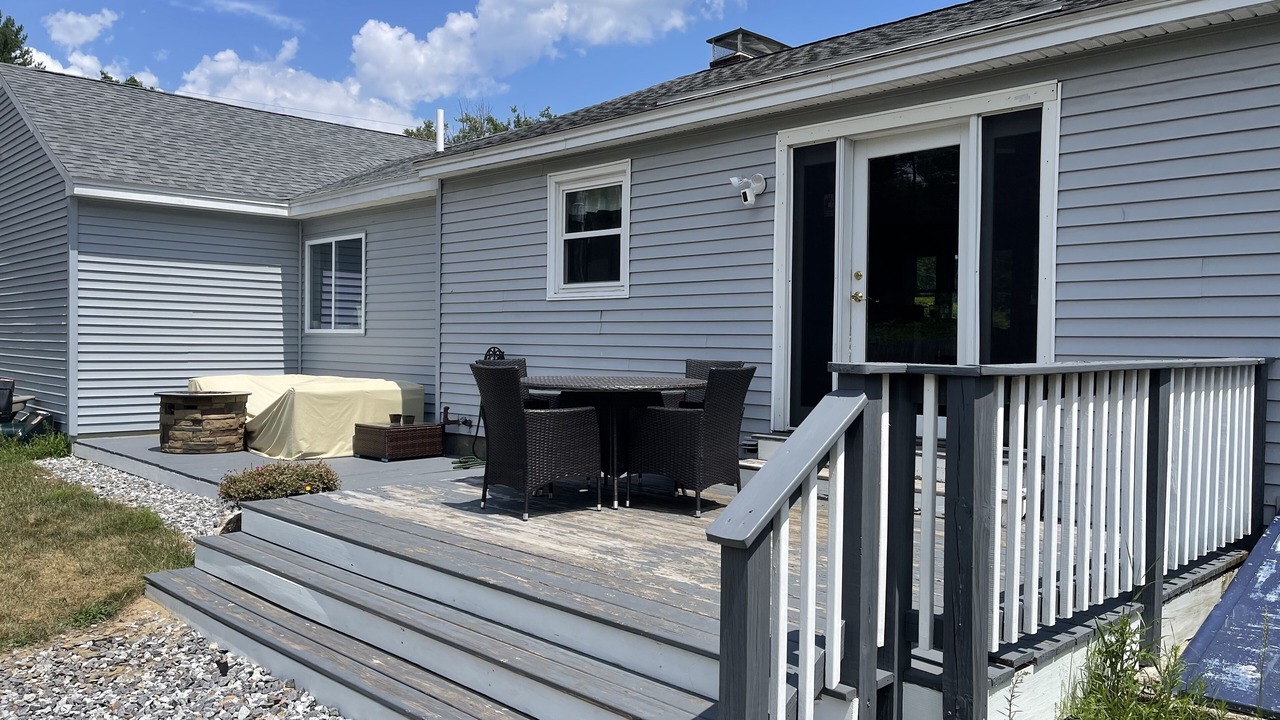 Photo of Outdoor in Litchfield