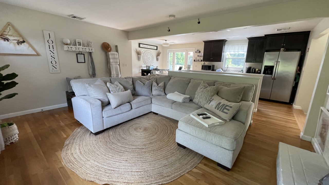 Photo of Others in Litchfield