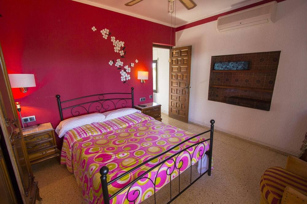 Photo of Bedroom in Sils