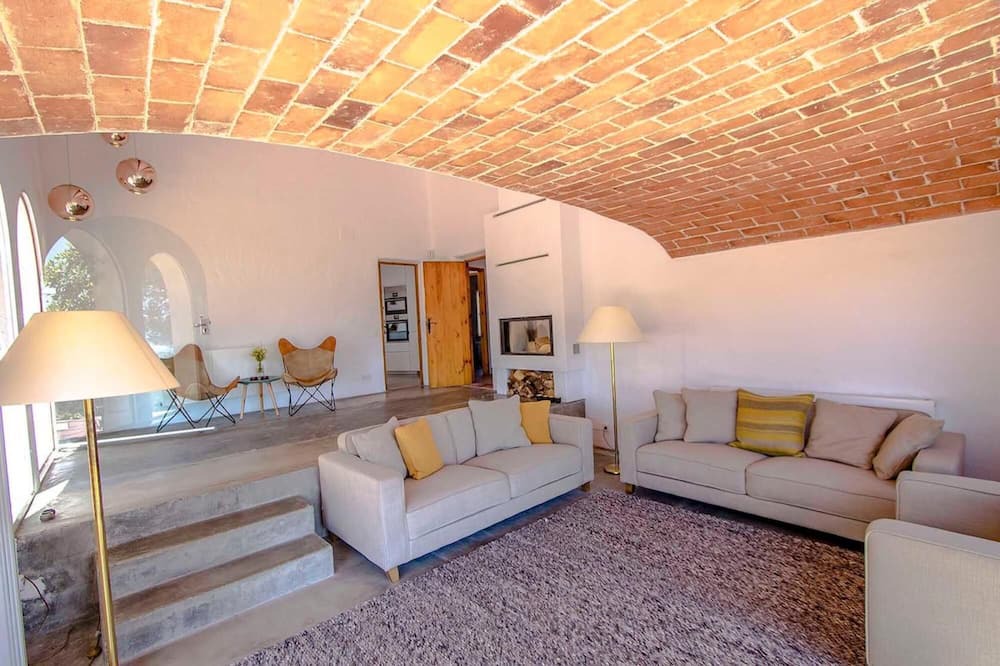 Photo of Livingroom in Palleja