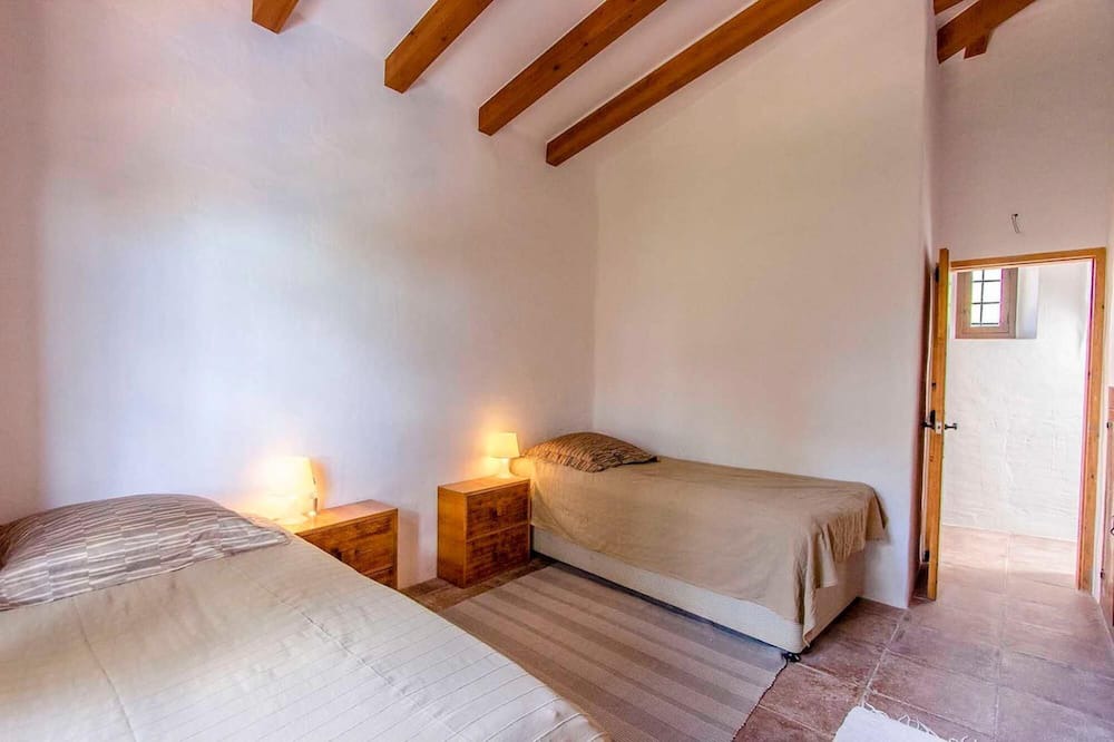 Photo of Bedroom in Palleja
