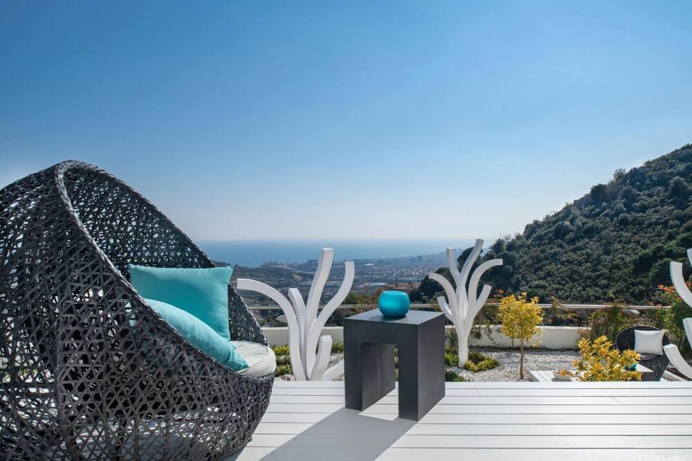 Photo of Outdoor in Mas Ram