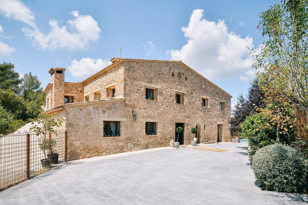 Photo of Outdoor in Castellfollit del Boix