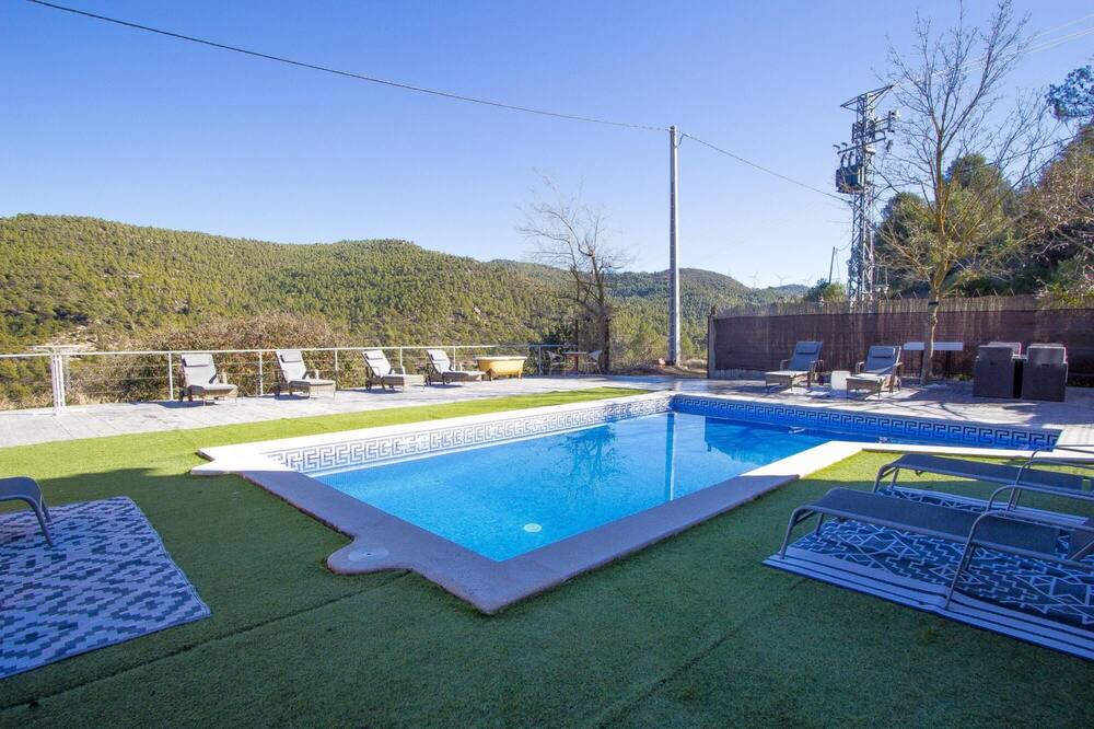 Photo of Outdoor in Castellfollit del Boix