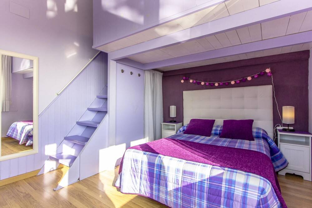 Photo of Bedroom in Malgrat de Mar