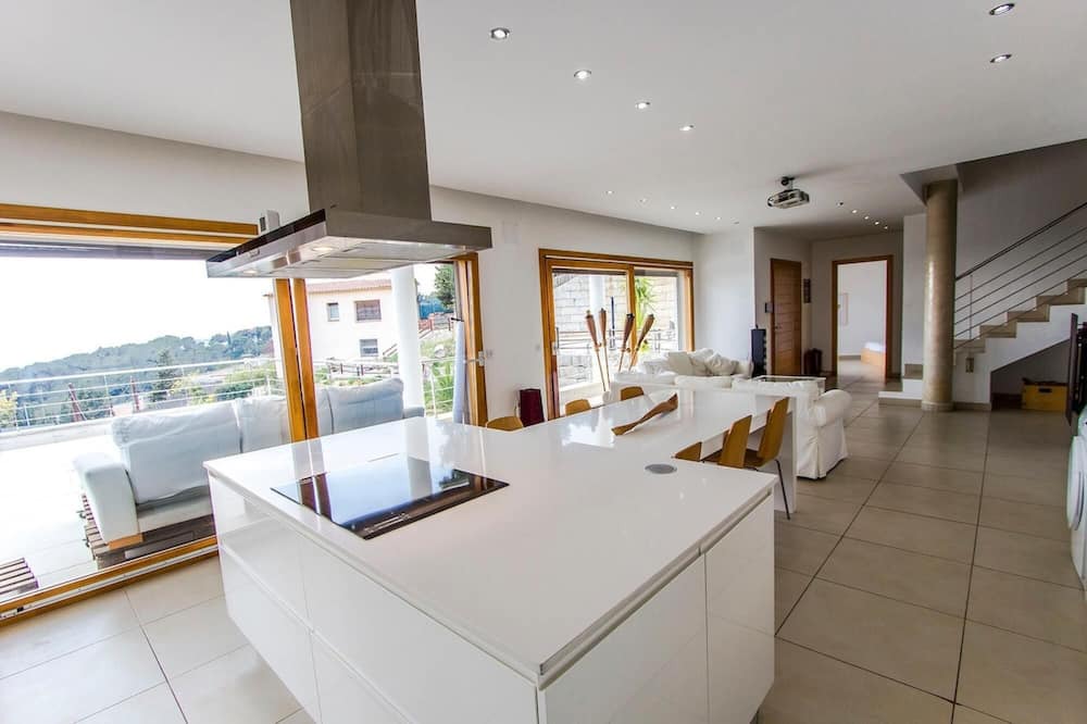 Photo of Kitchen in Sant Cebria de Vallalta