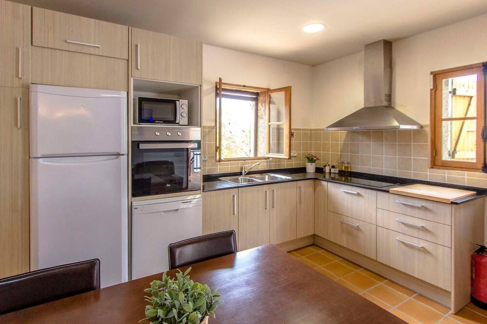 Photo of Kitchen in Rellinars